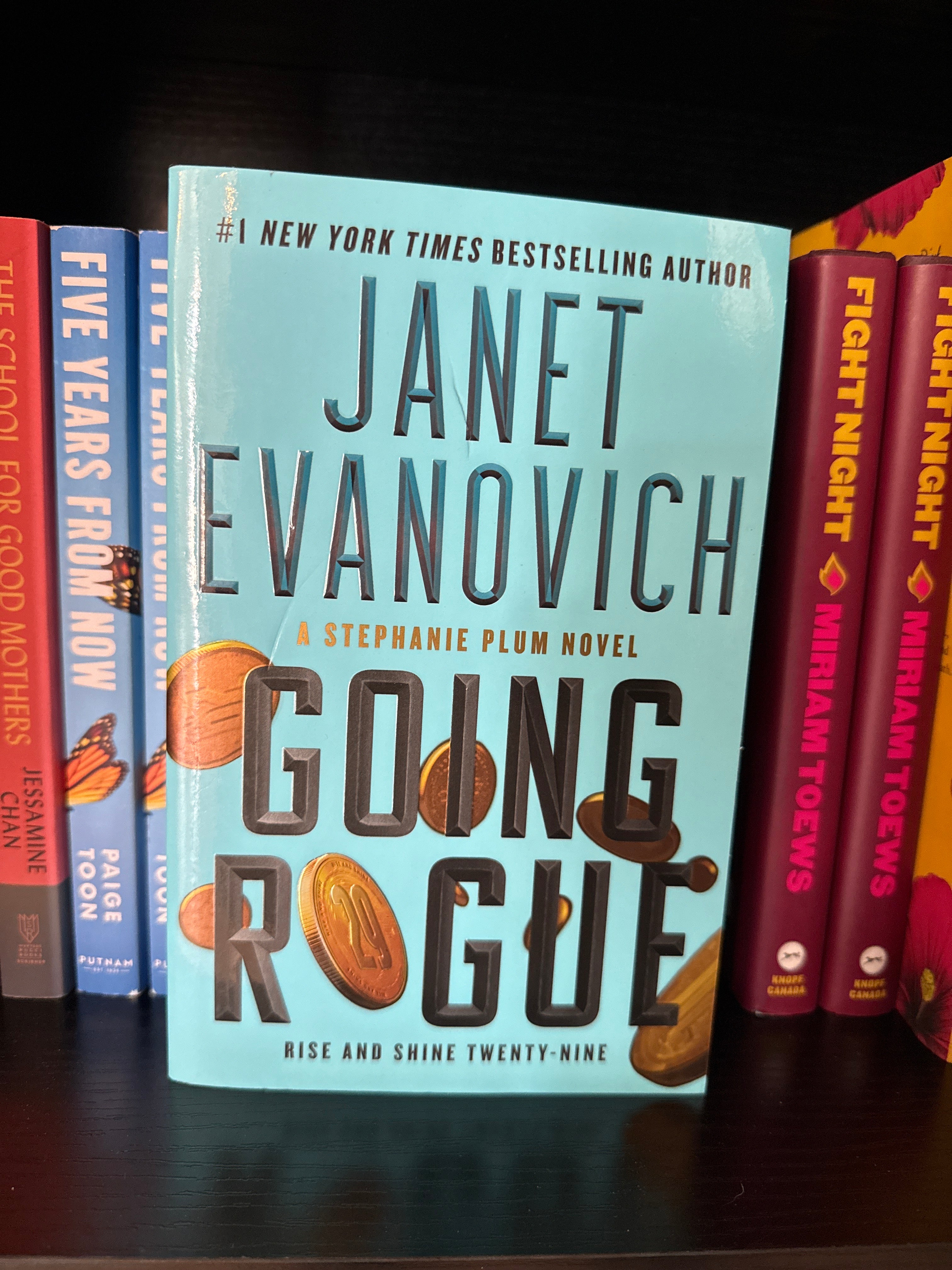 Going Rogue by Janet Evanovich