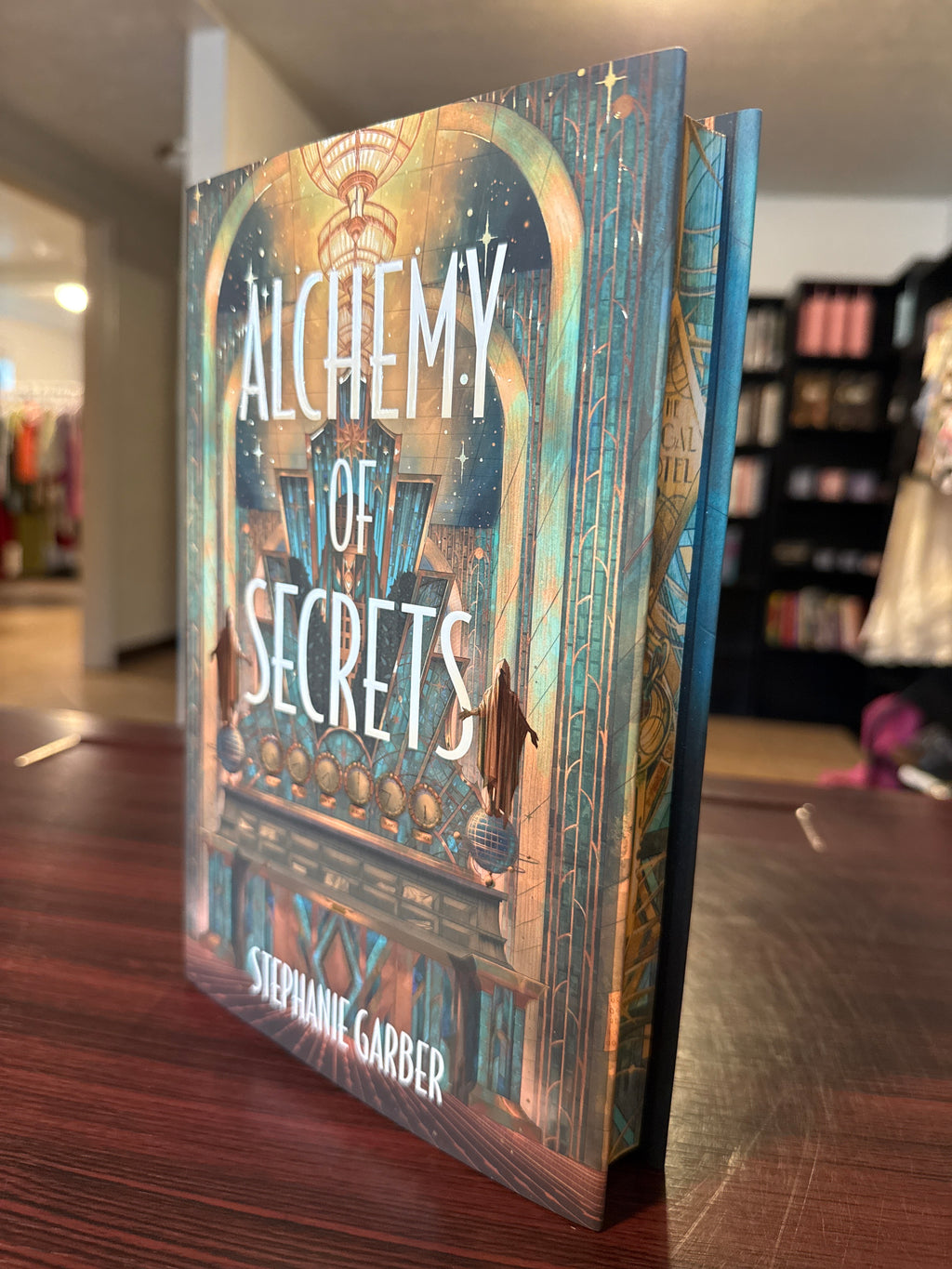 Alchemy of Secrets by Stephanie Garber *Fairyloot special edition*